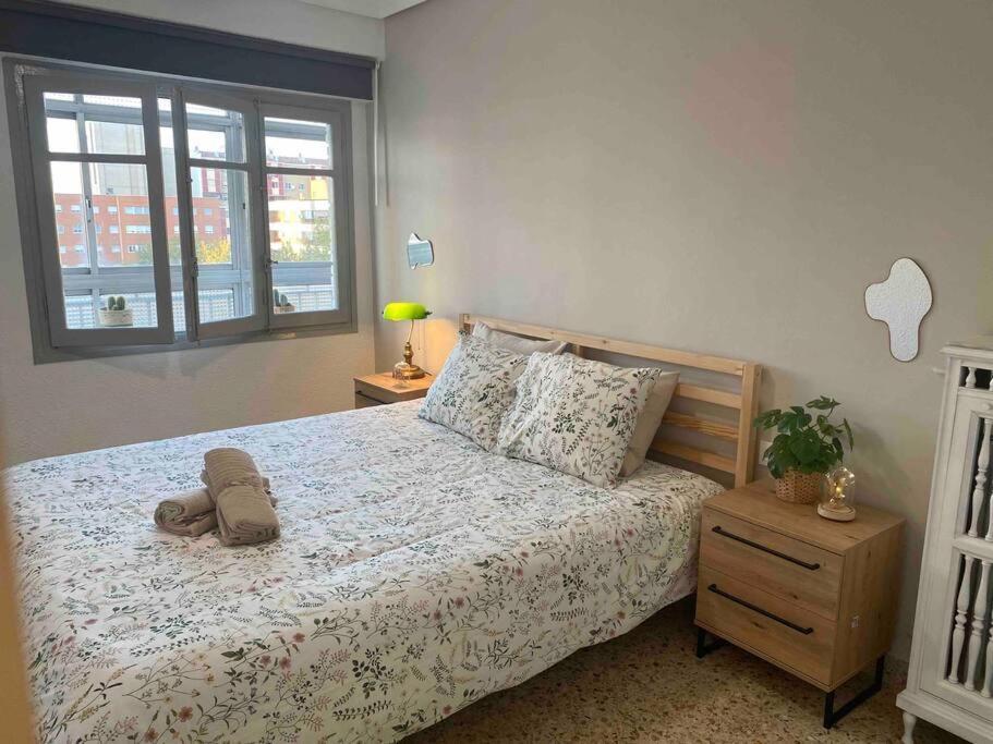 Acogedor Apartamento A 5 Min Del Ave Saragozza Esterno foto